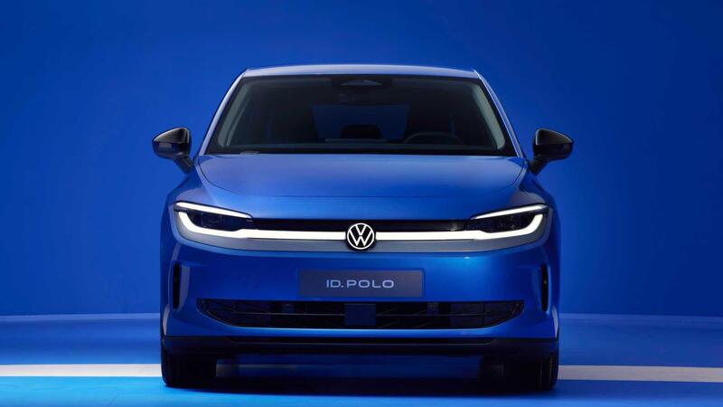 Volkswagen ID. Polo 2026: la Polo diventa elettrica e costa da 24.995 euro. Ecco tutto quello che c'&egrave; da sapere