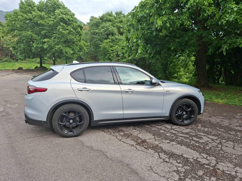 Alfa Romeo Stelvio usata a Brescia (2)