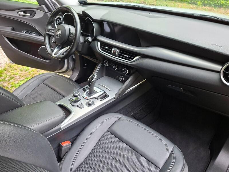 Alfa Romeo Stelvio usata a Brescia (8)