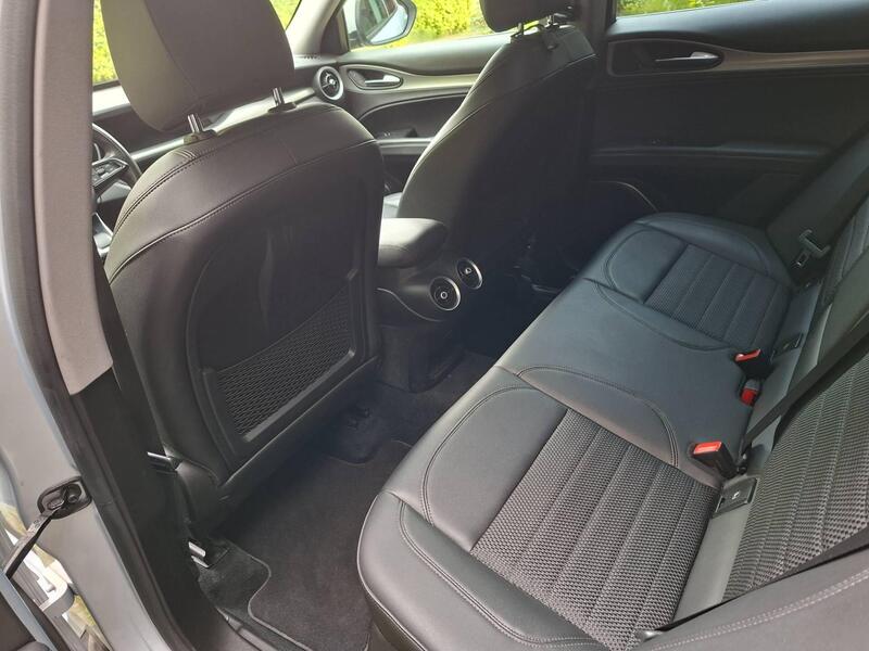 Alfa Romeo Stelvio usata a Brescia (10)