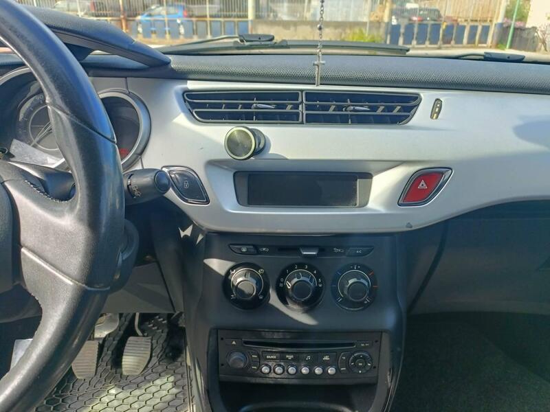 Citroen C3 usata a Napoli (10)