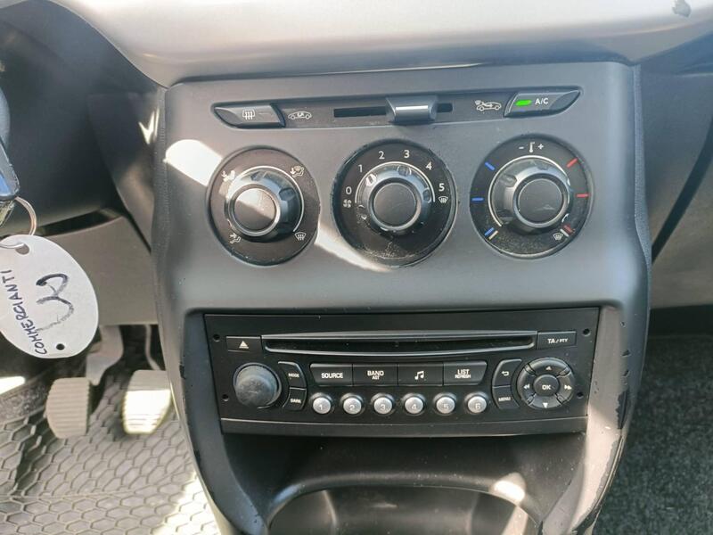 Citroen C3 usata a Napoli (12)