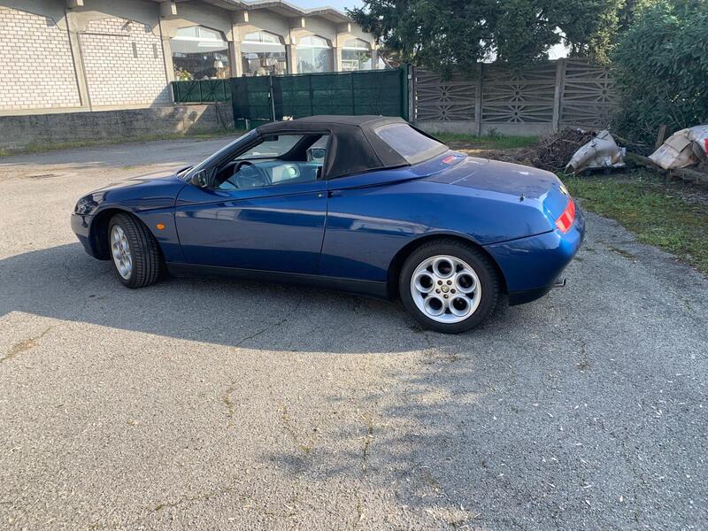 Alfa Romeo SPIDER 916 2.0 T. SPARK 16 V 150 CV ASI  d'epoca a Cremona (4)