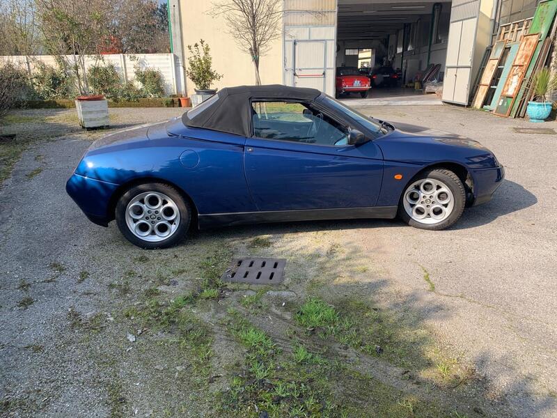 Alfa Romeo SPIDER 916 2.0 T. SPARK 16 V 150 CV ASI  d'epoca a Cremona (5)