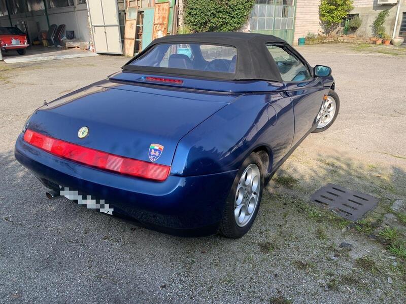 Alfa Romeo SPIDER 916 2.0 T. SPARK 16 V 150 CV ASI  d'epoca a Cremona (8)