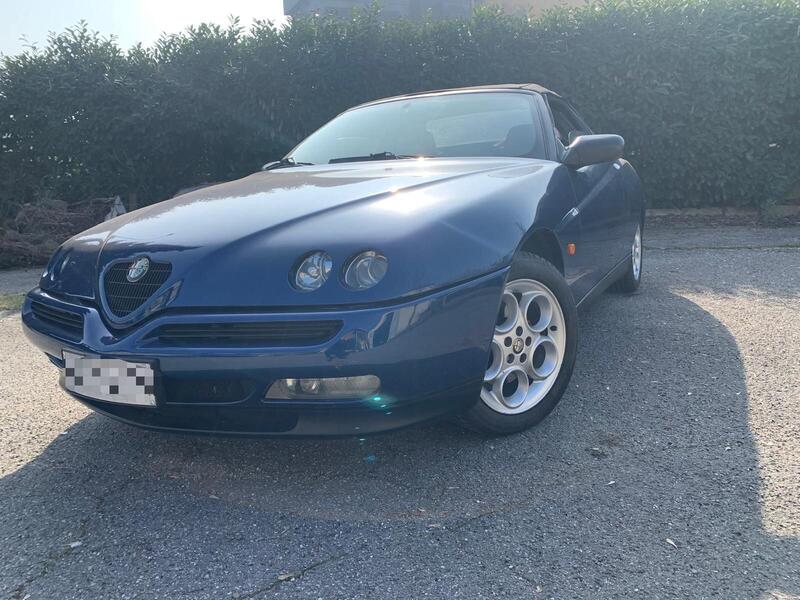 Alfa Romeo SPIDER 916 2.0 T. SPARK 16 V 150 CV ASI  d'epoca a Cremona (12)