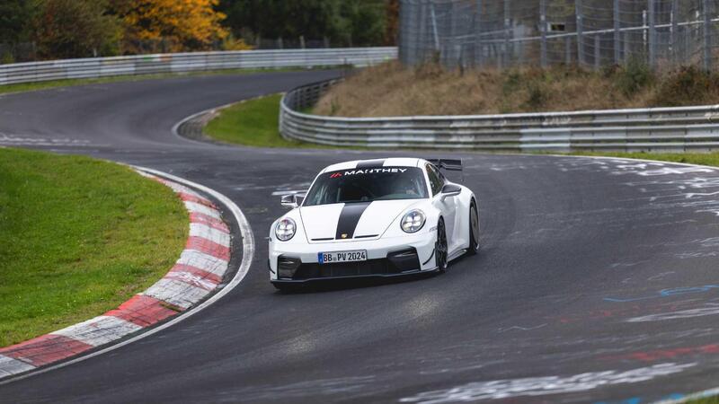 Porsche 911 GT3 con Manthey Kit, G&uuml;ven sfiora il tempo della RS al N&uuml;rburgring: cinesi staccati di 14 secondi