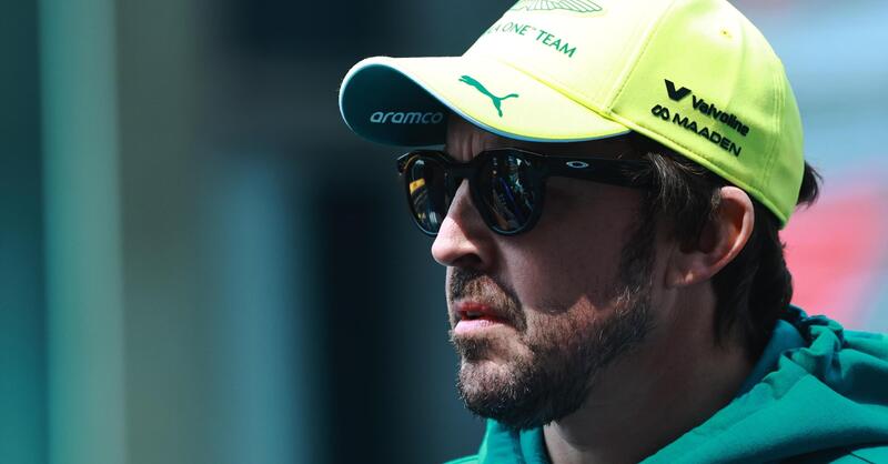 "Voglio lasciare la F1 quando sar&ograve; ancora al 100%, non perch&eacute; mi battono tutti": Alonso sfida il futuro (e la AMR26)