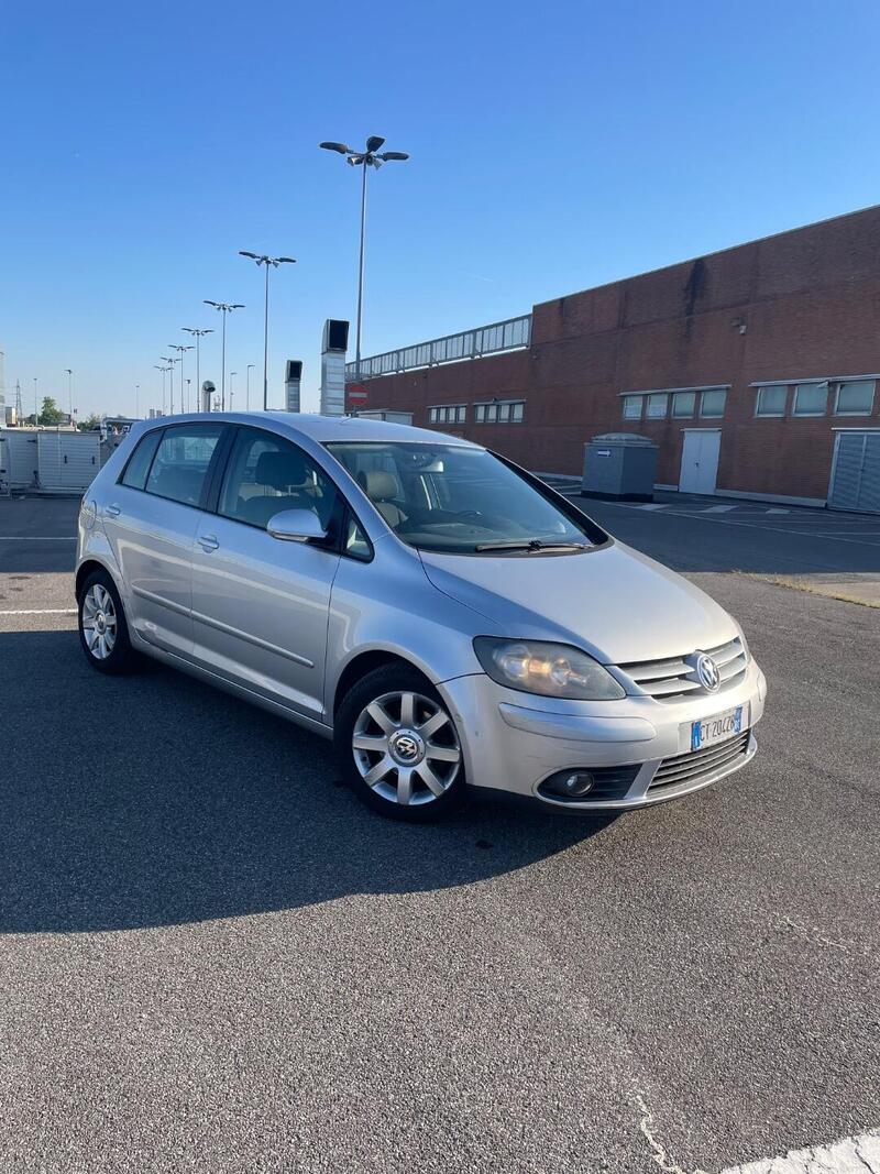 Volkswagen Golf Plus usata a Bergamo