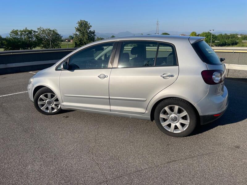 Volkswagen Golf Plus usata a Bergamo (7)