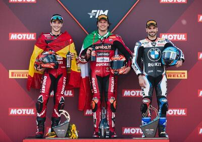 SBK 2026. GP di Ungheria. Bulega domina Gara1 a Balaton Park. Nuovo record di vittorie consecutive [GALLERY]