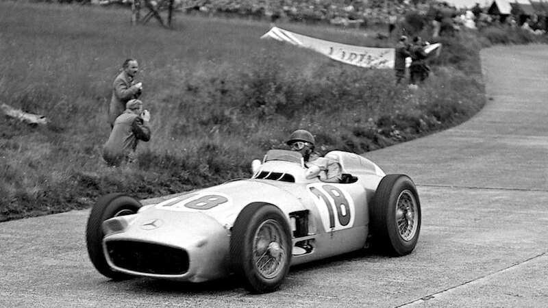 Tecnica: i favolosi motori a otto cilindri F1 anni &#039;50