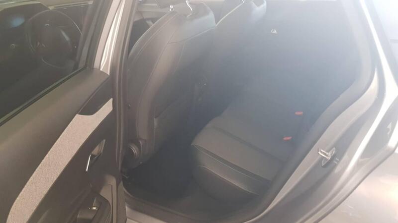 Peugeot 308 SW usata a Barletta-Andria-Trani (4)