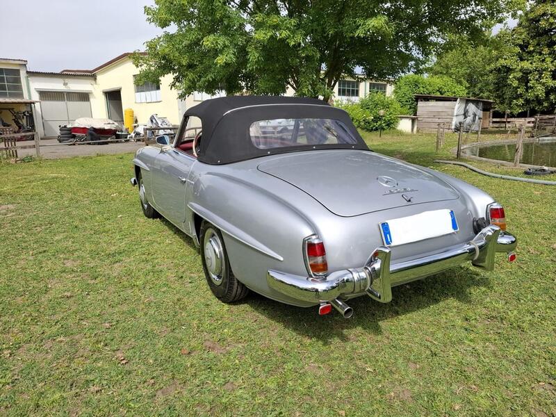 Mercedes-Benz 190 SL RESTAURO TOTALE  d'epoca a Cremona (9)
