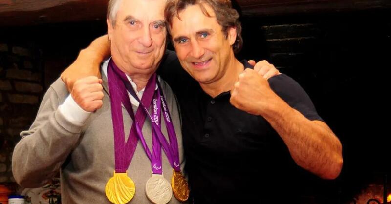 Alex Zanardi, l&rsquo;ostinazione, la bellezza e il dottorCosta