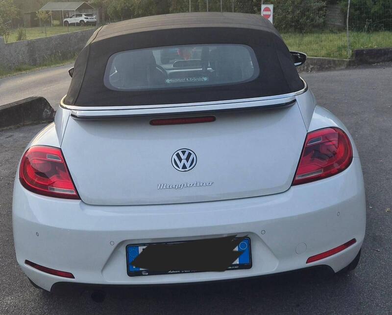 Volkswagen Maggiolino Cabrio usata a Lucca (2)
