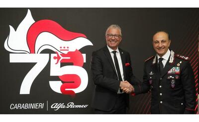 Alfa Romeo e Carabinieri, 75 anni insieme: il libro che racconta l'Italia a bordo della Gazzella
