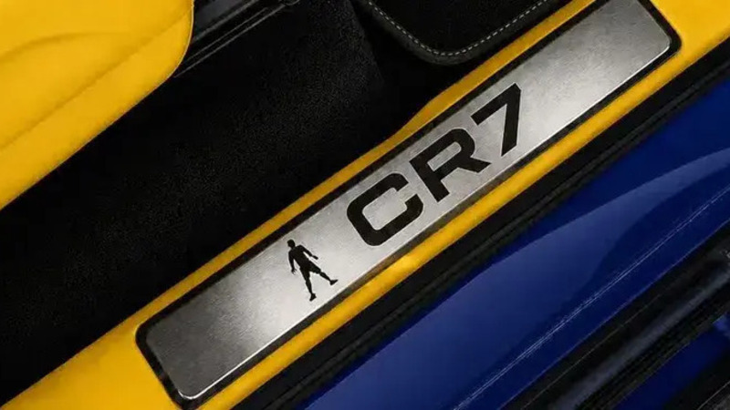 CR7 aggiunge al suo garage una rarissima Mercedes-AMG G63 Cabriolet: ecco quanto costa