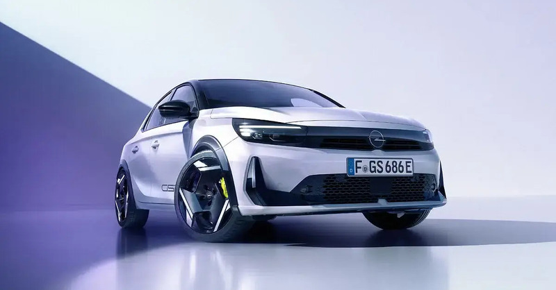 Nuova Opel Corsa GSE: la hot hatch elettrica riporta il divertimento di guida nell&rsquo;era zero emissioni
