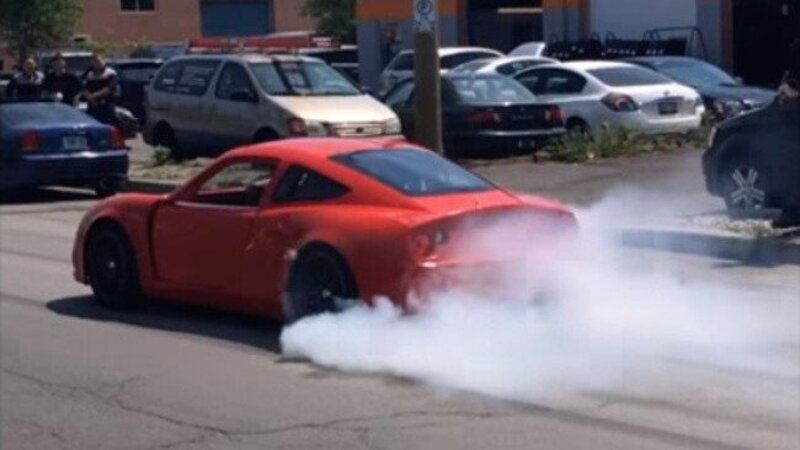 Ecco la Electric 818, hot rod moderna motorizzata Tesla