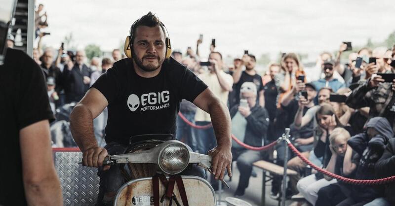La Vespa pi&ugrave; potente l'ha fatta un cuoco altoatesino