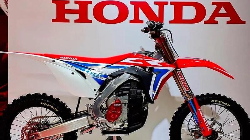 Honda brevetta la &ldquo;finta frizione&rdquo; per le moto elettriche (si parte dalla CR-E da cross)