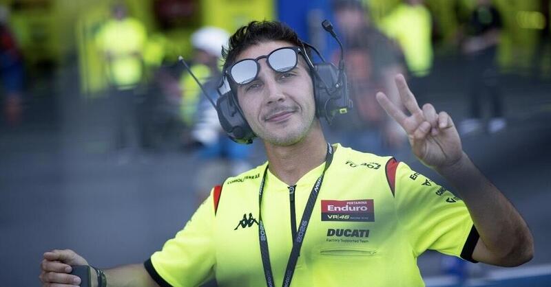 MotoGP 2026. ESCLUSIVO - Andrea Migno: "Nel 2023 ero alla canna del gas, per iniziare il podcast mi ha prestato soldi Marco Bezzecchi. Valentino Rossi? Tutto per me. Marc M&aacute;rquez? Mi piacerebbe averlo a MigBabol" [VIDEO]