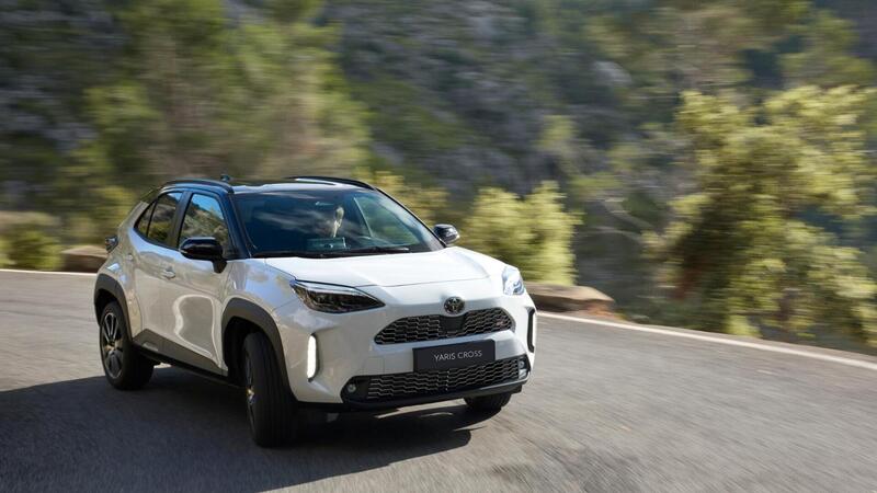 Toyota fa il pieno in Italia: ad aprile prima tra gli importatori e regina in 15 citt&agrave;