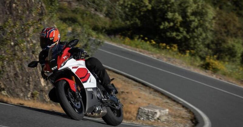 Scarica il Magazine n&deg;691 e leggi il meglio di Moto.it