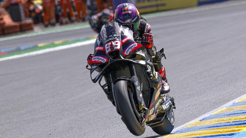 MotoGP 2026. GP di Francia. Vittoria in rimonta di Jorge Mart&iacute;n su Marco Bezzecchi! Podio tutto Aprilia, caduto Pecco Bagnaia (era 2&deg;) [CLASSIFICA]
