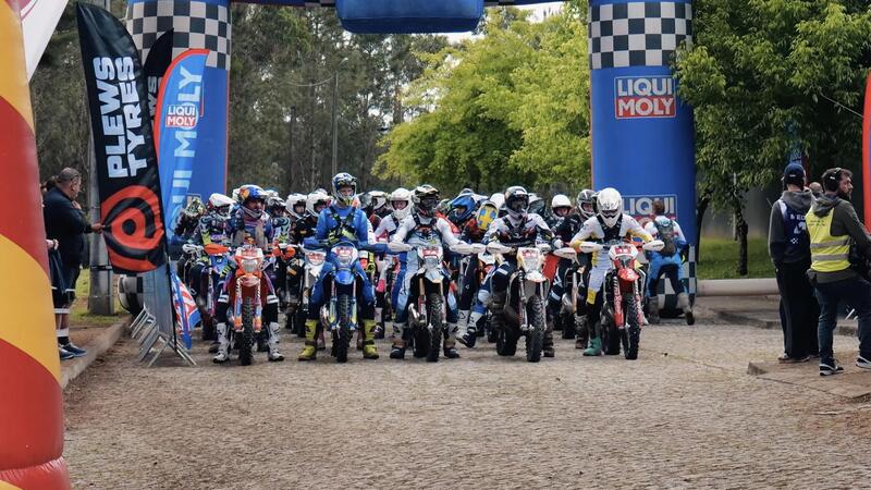 Mondiale Extreme Enduro: Wade Young e Matt Green Top 10 [VIDEO]
