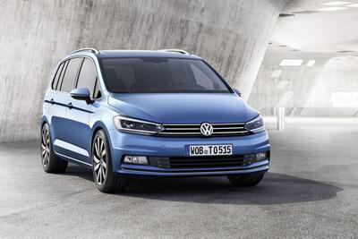 Volkswagen Touran, fine produzione ufficiale: addio alla monovolume per famiglie dopo 23 anni