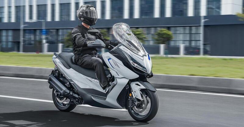 Zontes presenta il nuovo ZT368-E ETC: caratteristiche e dettagli