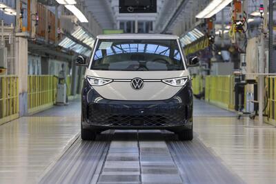 Volkswagen ammette: &ldquo;Le elettriche rendono fino al 30% in meno&rdquo; rispetto alle auto termiche