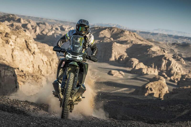CFMOTO 1000MT-X: la maxi enduro cinese che sfida tutti, anche sul prezzo [GALLERY]