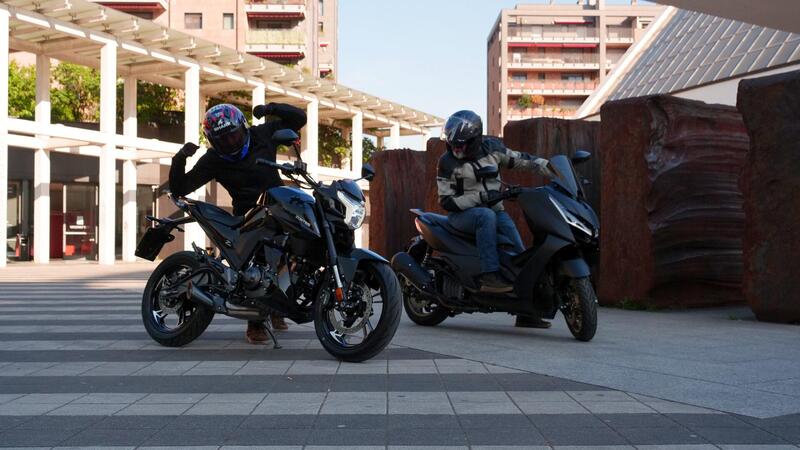 Moto 125 contro scooter 125: chi &egrave; davvero il re della citt&agrave; nel 2026? [VIDEO]