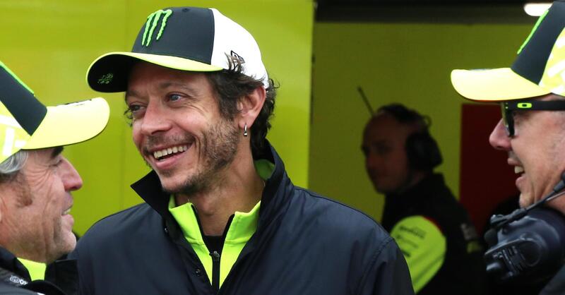 MotoGP 2026. GP di Catalunya. Valentino Rossi al Montmel&oacute;, le sue valutazioni: "Bezzecchi stagione incredibile, Diggia molto bene, &Aacute;lex Marquez bella impressione. Noi? Vogliamo un pilota italiano"