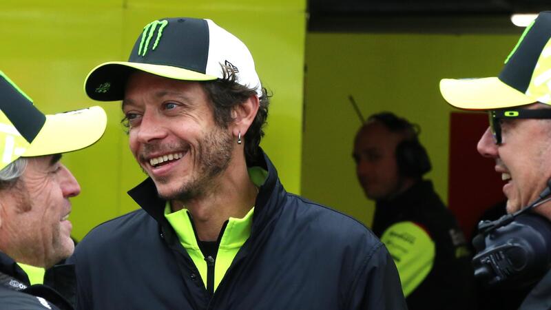 MotoGP 2026. GP di Catalunya. Valentino Rossi al Montmel&oacute;, le sue valutazioni: "Bezzecchi stagione incredibile, Diggia molto bene, &Aacute;lex Marquez bella impressione. Noi? Vogliamo un pilota italiano"