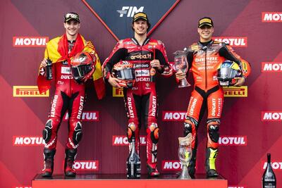 SBK 2026. GP della Repubblica Ceca a Most. Nicol&ograve; Bulega piega Iker Lecuona e vince Gara1
