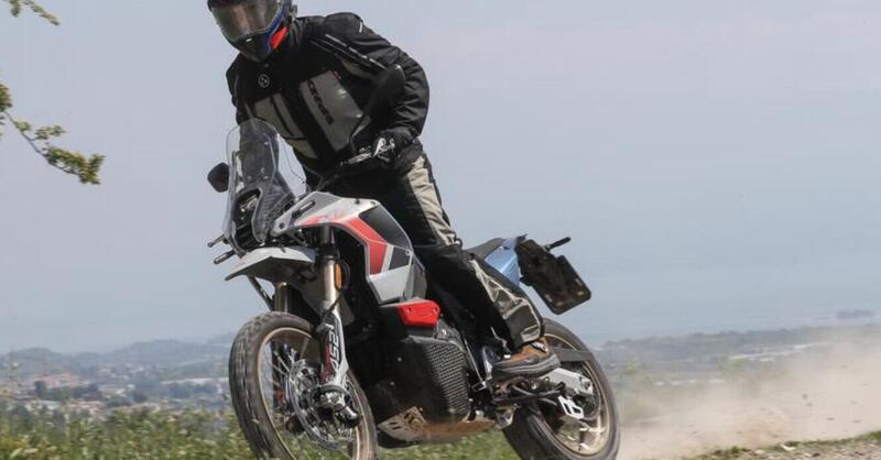 Scarica il Magazine n&deg;692 e leggi il meglio di Moto.it