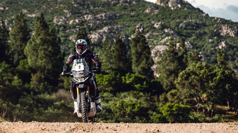 Sardegna Rally Raid. Day2: Jacopo Cerutti, Aprilia, Pietro Degiacomi, KTM, al comando del Rally, del Raid TT e della prima di Motorally