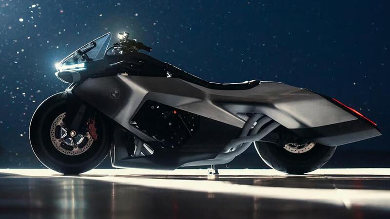 BMW Motorrad Vision K18: &egrave; lei la vera King of Baggers [VIDEO e GALLERY]