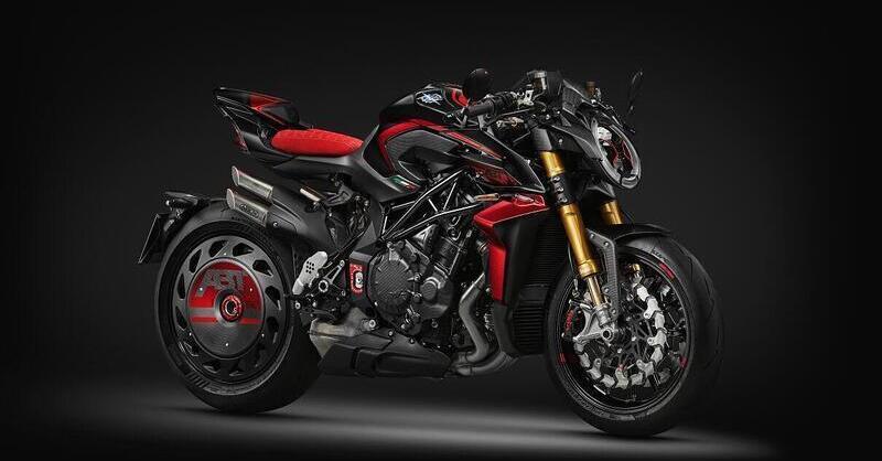MV Agusta Brutale 1000 ABT, l'abbiamo vista dal vivo al Fuoriconcorso di Villa del Grumello