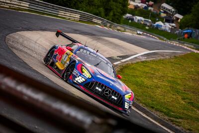 Max Verstappen ha bruciato la vittoria alla 24h del N&uuml;rburgring 2026 con la sua aggressivit&agrave;?