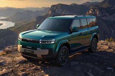 BYD Ti7: il nuovo SUV ibrido plug-in a 7 posti sfida il Land Rover Defender