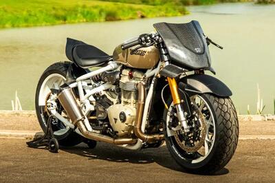 Thornton Hundred trasforma la Bobber Triumph in una special da record