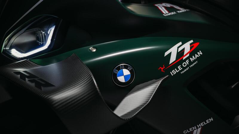 BMW M1000RR Limited Edition Isle of Man TT: tutto quello che c'&egrave; da sapere [GALLERY]
