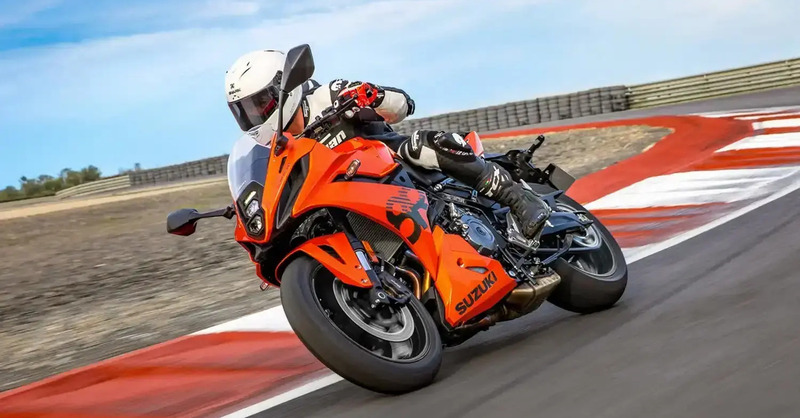 Suzuki GSX-8R: nuovi colori in arrivo. Troppo orange?