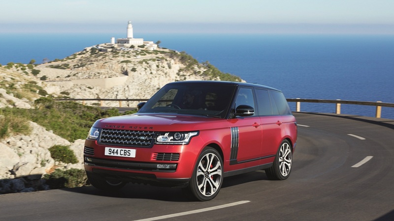 Range Rover 2017, la Regina si aggiorna nel segno della tecnologia pi&ugrave; sfrenata