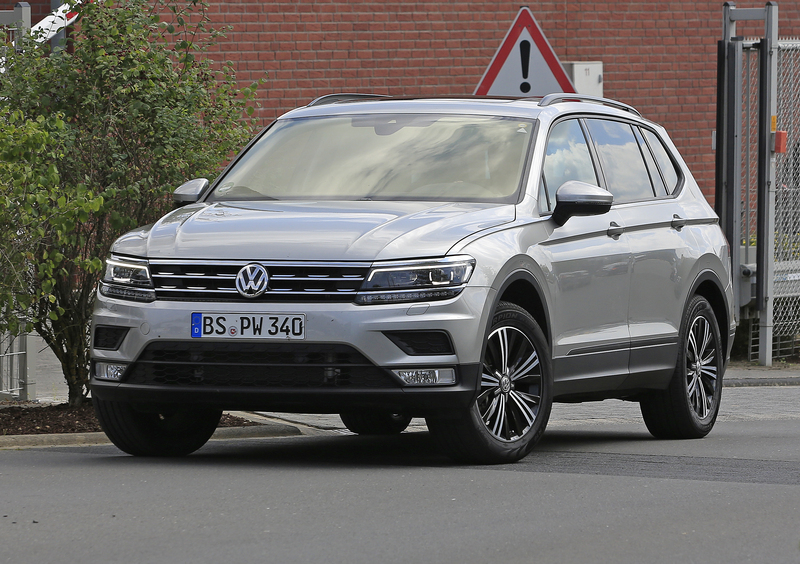 Volkswagen Tiguan LWB, le prime immagini